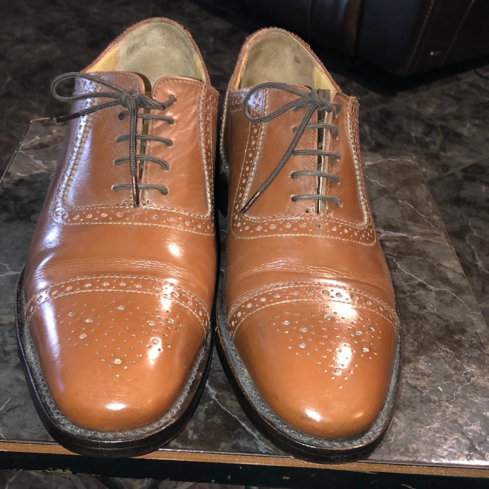 Samuel Windsor dress shoe